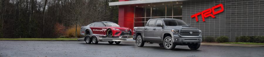  Toyota Tundra TRD Sport CrewMax 2017 года  (фото 2 из 7)